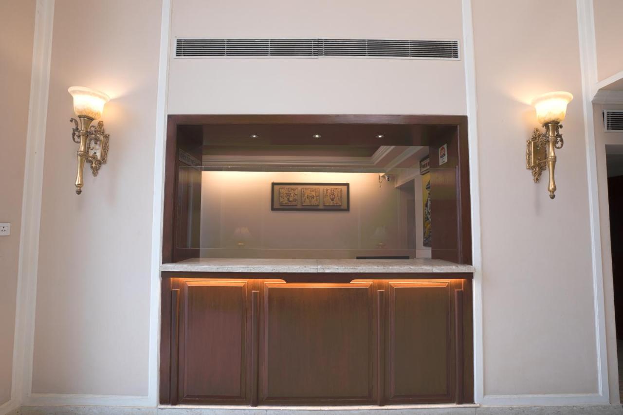 Rudrapur Hotel Le Castle מראה חיצוני תמונה